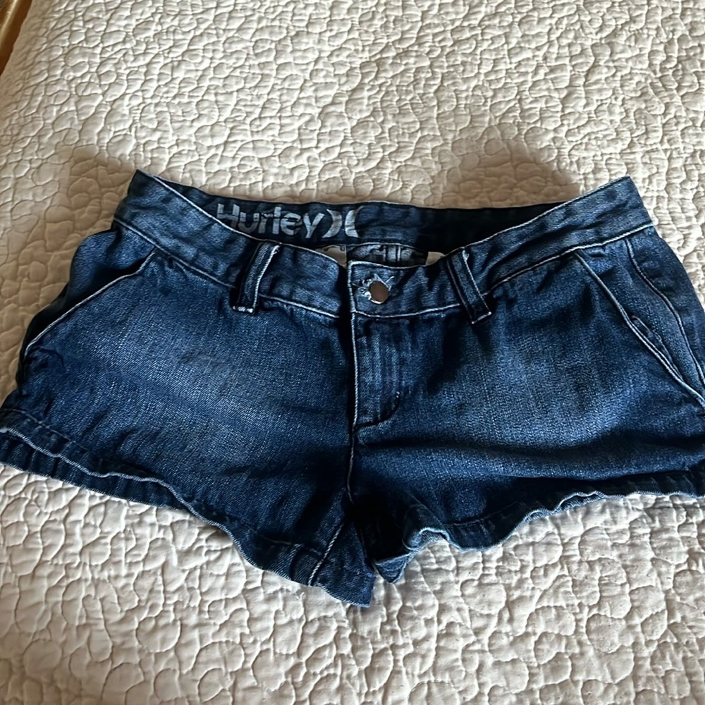 Hurley shorts
